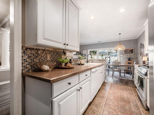 8218 Griswold Dr, House other with 3 bedrooms, 3 bathrooms and null parking in New Albany OH | Image 9