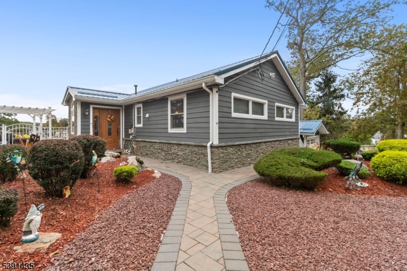 Residential in Hopatcong Boro 5