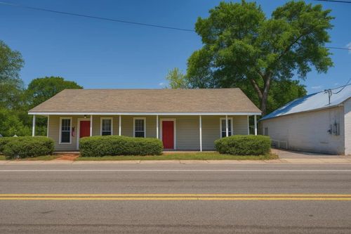401 Broad St, Cusseta, GA, 31805-3711 | Card Image
