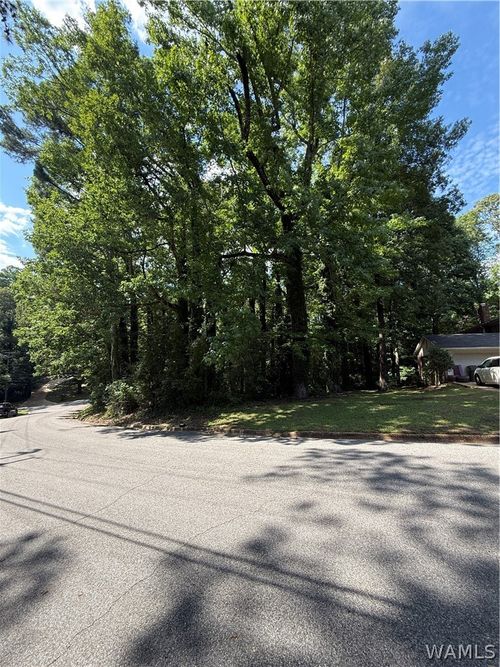 3005 Woodland Road, Tuscaloosa, AL, 35405 | Card Image