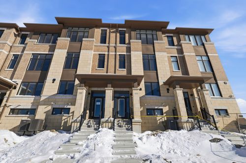 11379 Leslie St, Richmond Hill, ON, L4S0P3 | Card Image