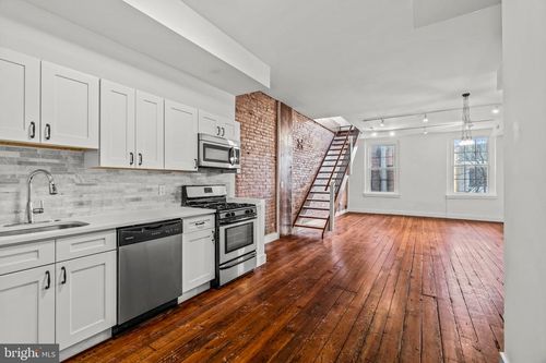 apt-3r-120-00 N 3rd St, PHILADELPHIA, PA, 19106-1833 | Card Image
