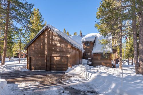 17080 Skislope Way, Truckee, CA, 96161-7021 | Card Image