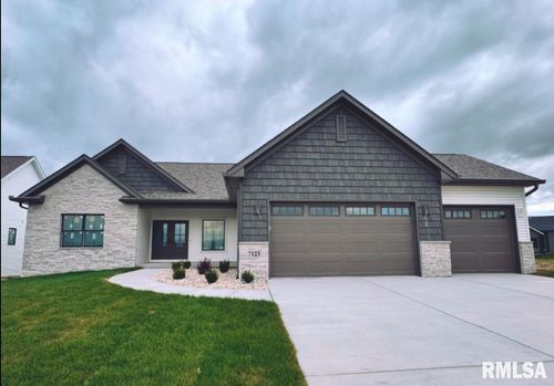 7123 Alvie Ln, Bettendorf, IA, 52722-2564 | Card Image