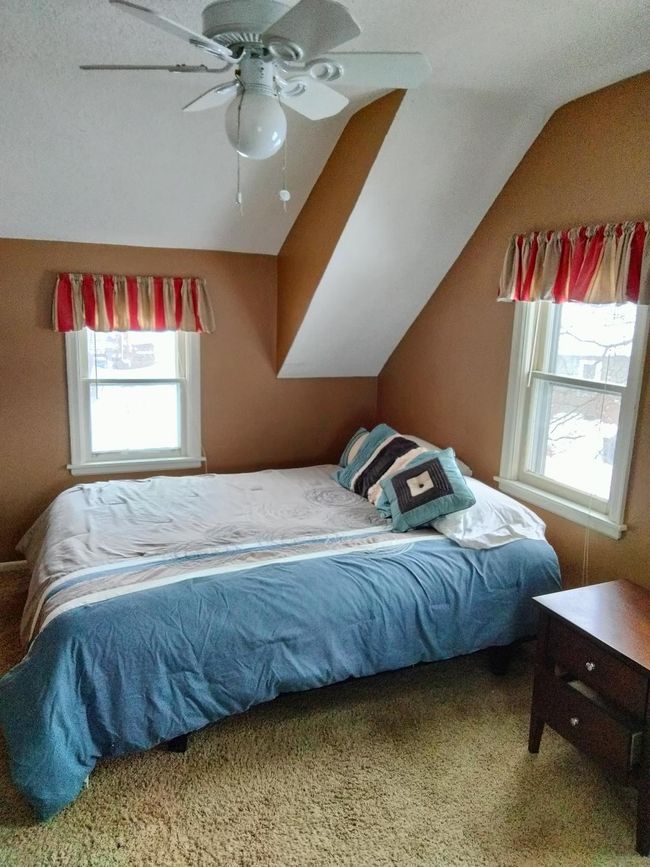 Upper Bedroom | Image 9
