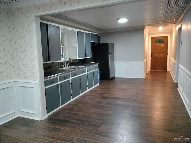9458 Charles Green Rd, House other with 3 bedrooms, 2 bathrooms and null parking in Edcouch TX | Image 8