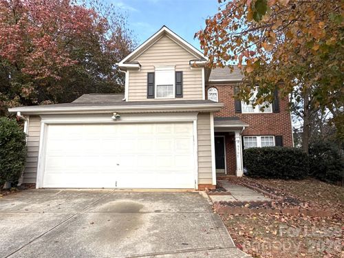 9707 Baxter Caldwell Dr, Charlotte, NC, 28213-4724 | Card Image