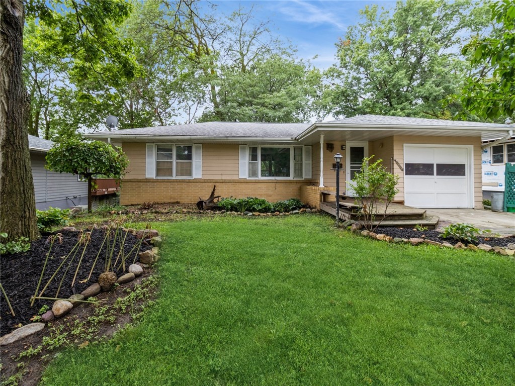 G St, Indianola, IA 50125