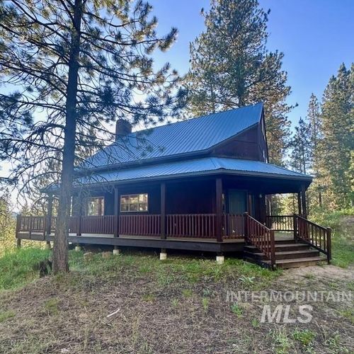 51 Ranch Cir, Cascade, ID, 83611 | Card Image