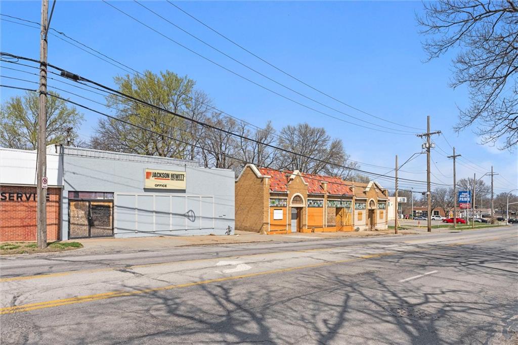 1308 E 63Rd St, Kansas City, MO 64113