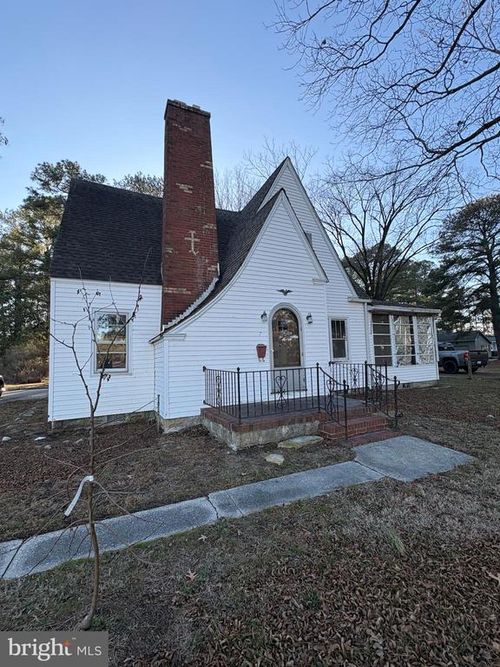 7 Hall Hwy, CRISFIELD, MD, 21817-1205 | Card Image