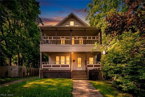 56 Vesper St, Akron, OH, 44310-2975 | Card Image