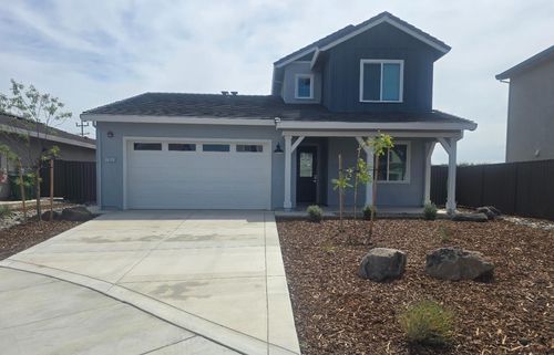 1351 Winterhart St, Galt, CA, 95632 | Card Image