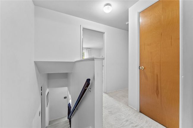 1467 Meteor Cir, House other with 3 bedrooms, 3 bathrooms and 2 parking in Upper St. Clair PA | Image 22