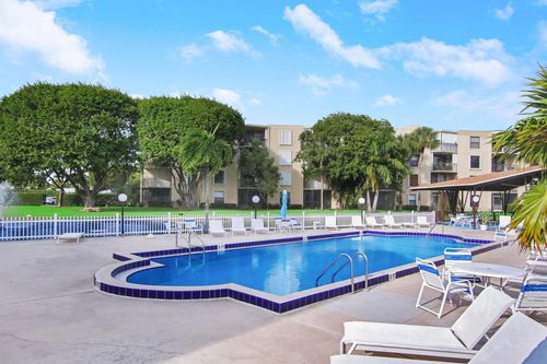 apt-407-300 Waterway Dr S, Lantana, FL, 33462-1885 | Card Image