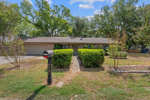 4401 Norwood Ln, Austin, TX, 78744-4110 | Card Image