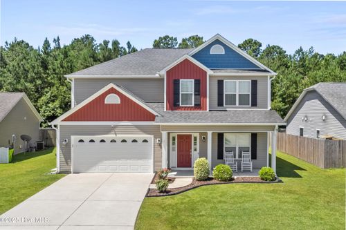 207 Bungalow Dr, New Bern, NC, 28562-8454 | Card Image