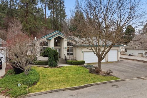 16102 E Renz Dr, Spokane Valley, WA, 99037-8002 | Card Image