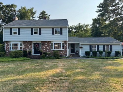 98 Sherwood Ln, Raynham, MA, 02767-1624 | Card Image
