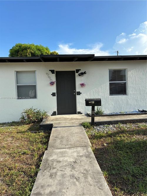 550 Nw 15th Ct, Pompano Beach, FL, 33060-5413 | Card Image