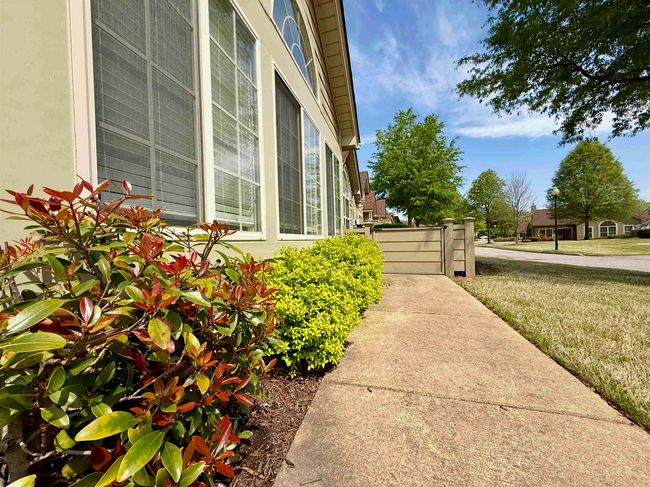 1655 W Southfield Cir, Condo with 2 bedrooms, 2 bathrooms and null parking in Cordova TN | Image 30