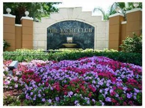 9504-19501 E Country Club Dr, Aventura, FL, 33180-2551 | Card Image