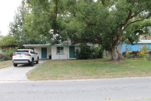 5220 86th Ave N, Pinellas Park, FL, 33782-5141 | Card Image