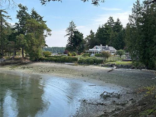 101 Church Bay Rd, Saturna Island, BC, V0N2Y0 | Card Image