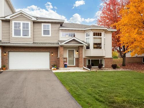 20159 Holister Ln, Lakeville, MN, 55044-6866 | Card Image