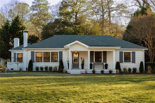 905 Brandon Rd, Virginia Beach, VA, 23451-3722 | Card Image