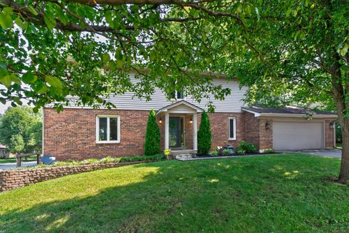 2057 Parasol Dr, Lexington, KY, 40513 | Card Image