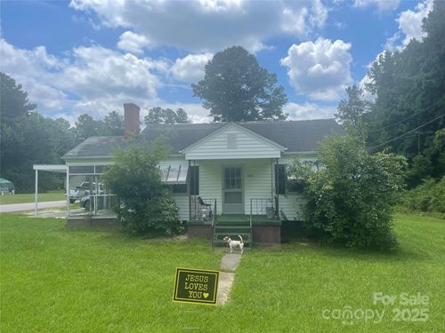 403 Mill St, Biscoe, NC, 27209-9519 | Card Image