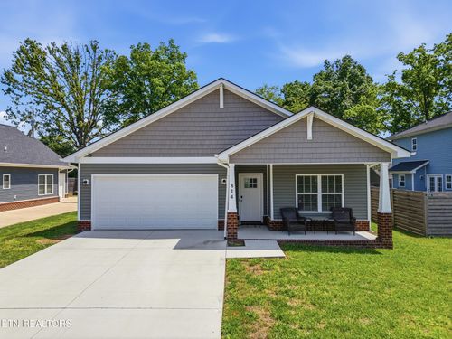 814 Cherry St, Alcoa, TN, 37701-3059 | Card Image