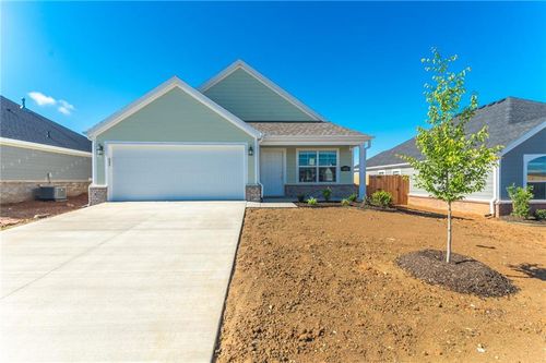 5427 Southwood Ave, Springdale, AR, 72764-4019 | Card Image
