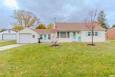 115 Loren Street, House other with 2 bedrooms, 1 bathrooms and null parking in Washington IL | Image 2