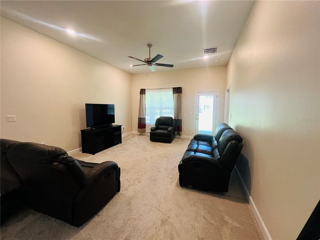13 Barley Ln, House other with 3 bedrooms, 2 bathrooms and null parking in PALM COAST FL | Image 10