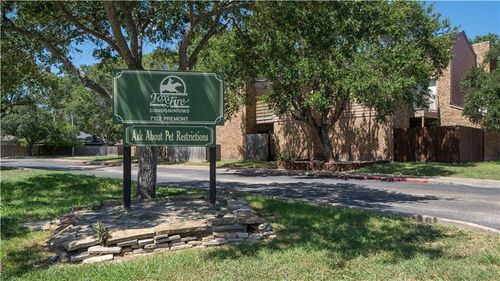 104-7122 Premont Dr, Corpus Christi, TX, 78414-3111 | Card Image