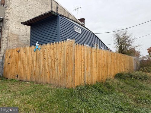166 W Albanus St, Philadelphia, PA, 19120-3407 | Card Image