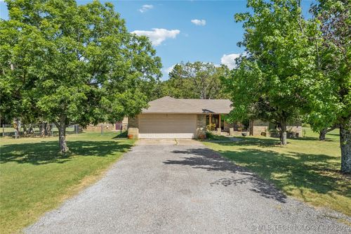 3609 Scenic Dr, Cushing, OK, 74023-4714 | Card Image