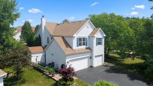 7770 Rippling Ridge Ct, Gurnee, IL, 60031-4073 | Card Image