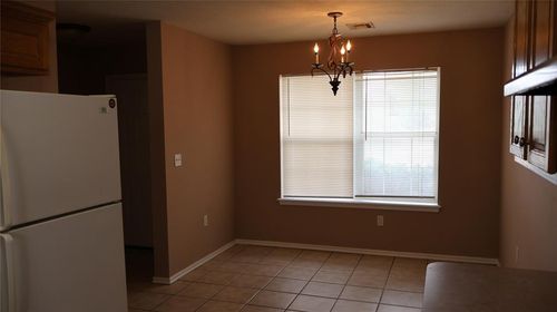 847 Rambling Oaks Dr, Norman, OK, 73072-4186 | Card Image