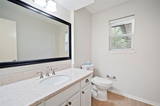 Secondary bath | Image 34