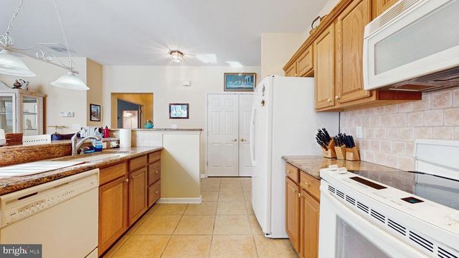 14 Edgewater Path, House other with 2 bedrooms, 2 bathrooms and null parking in BARNEGAT NJ | Image 7