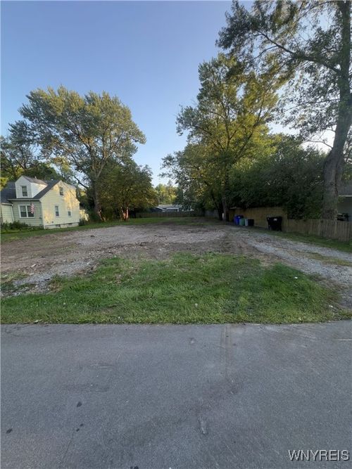 1544 Cox Rd Road, Grand Island, NY, 14072 | Card Image