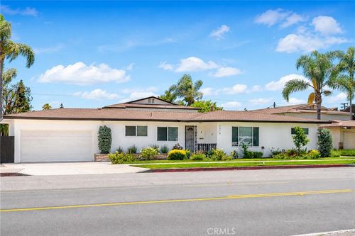 3518 W Orange Ave, Anaheim, CA, 92804-2879 | Card Image