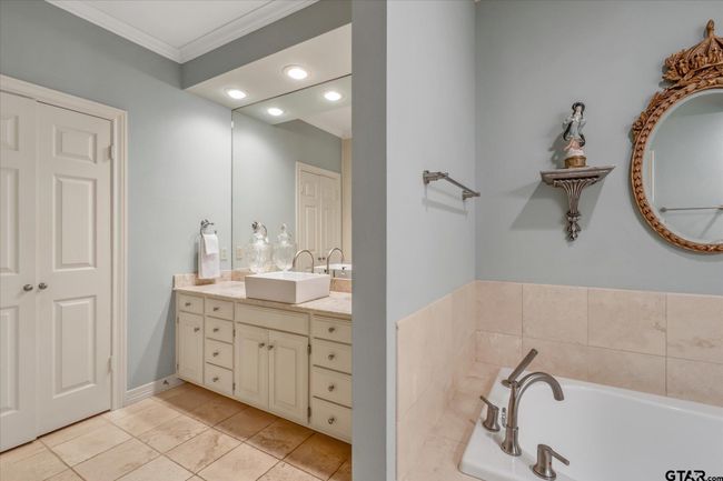 2003 Royal Oak Dr, House other with 4 bedrooms, 4 bathrooms and null parking in Tyler TX | Image 23