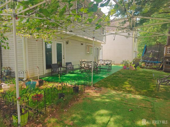 8 Carlisle Ct, House other with 3 bedrooms, 3 bathrooms and null parking in Old Bridge NJ | Image 19