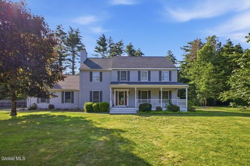 20 Queens Ln, Queensbury, NY, 12804-9027 | Card Image