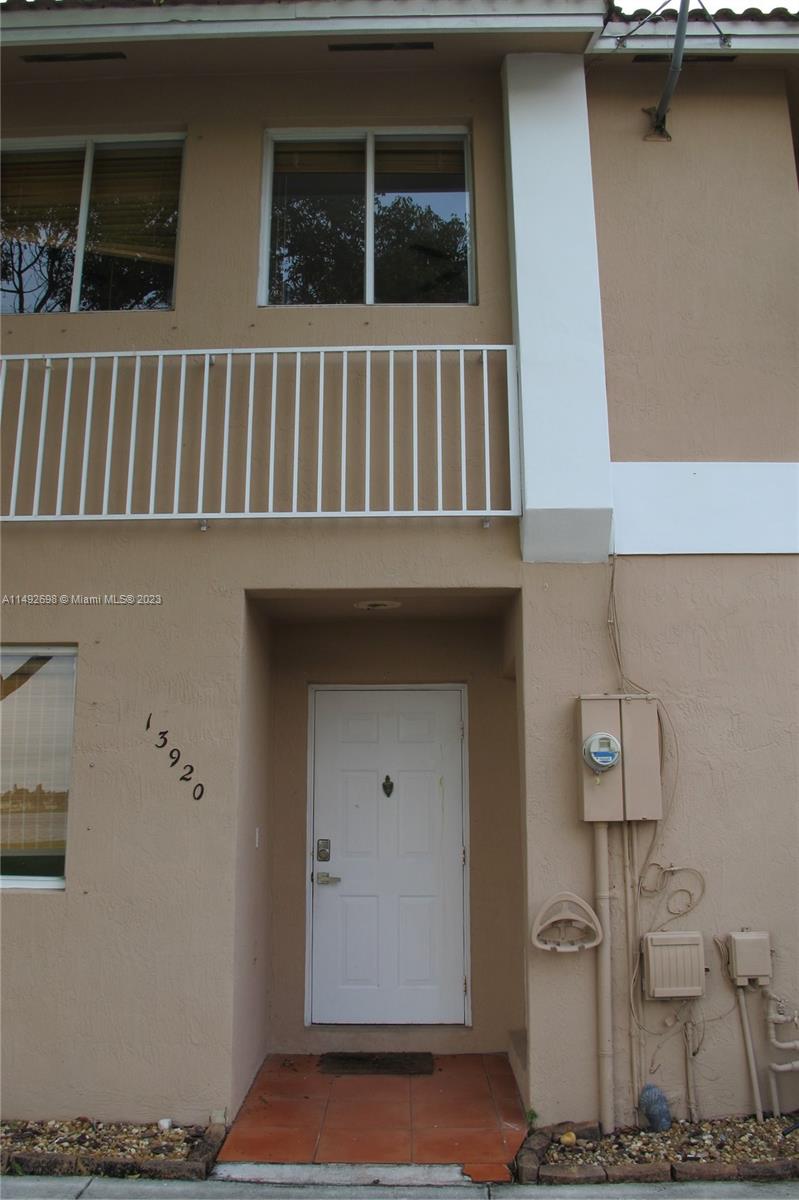 179th St, Miami, FL 33177