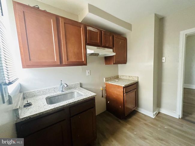 1006 N Calhoun St, Townhouse with 2 bedrooms, 1 bathrooms and null parking in BALTIMORE MD | Image 9